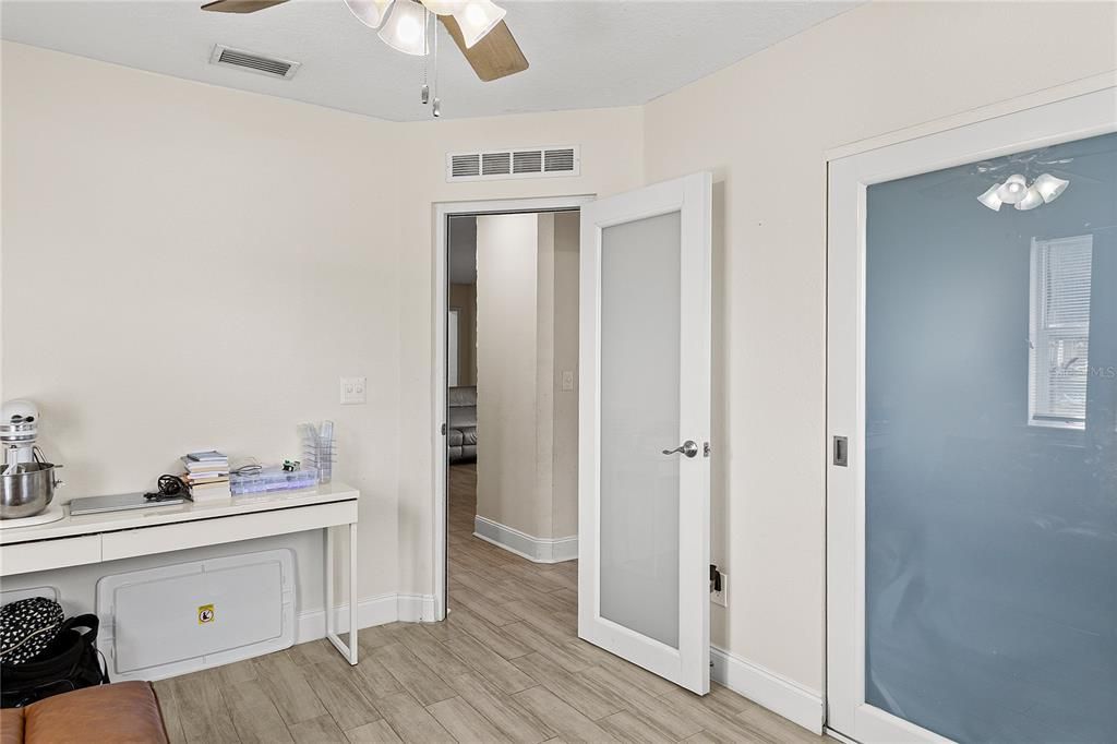 В аренду: $2,300 (4 спален, 2 ванн, 1800 Квадратных фут)