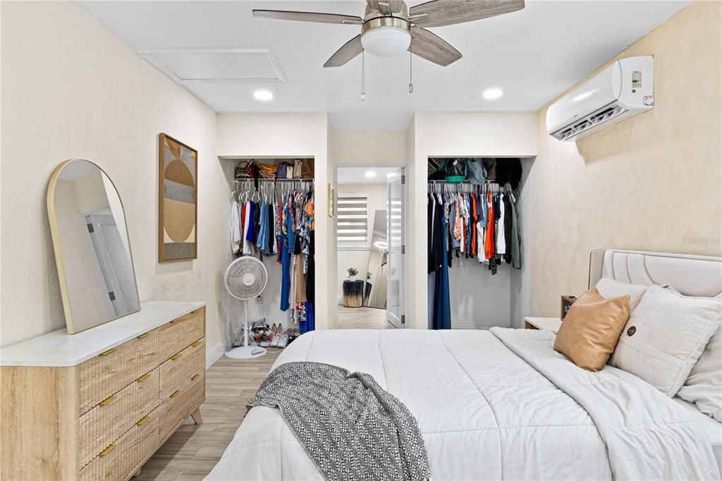 В аренду: $2,300 (4 спален, 2 ванн, 1800 Квадратных фут)