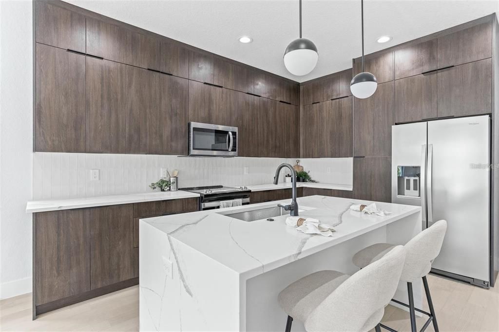 En Renta: $4,500 (3 camas, 2 baños, 2175 Pies cuadrados)