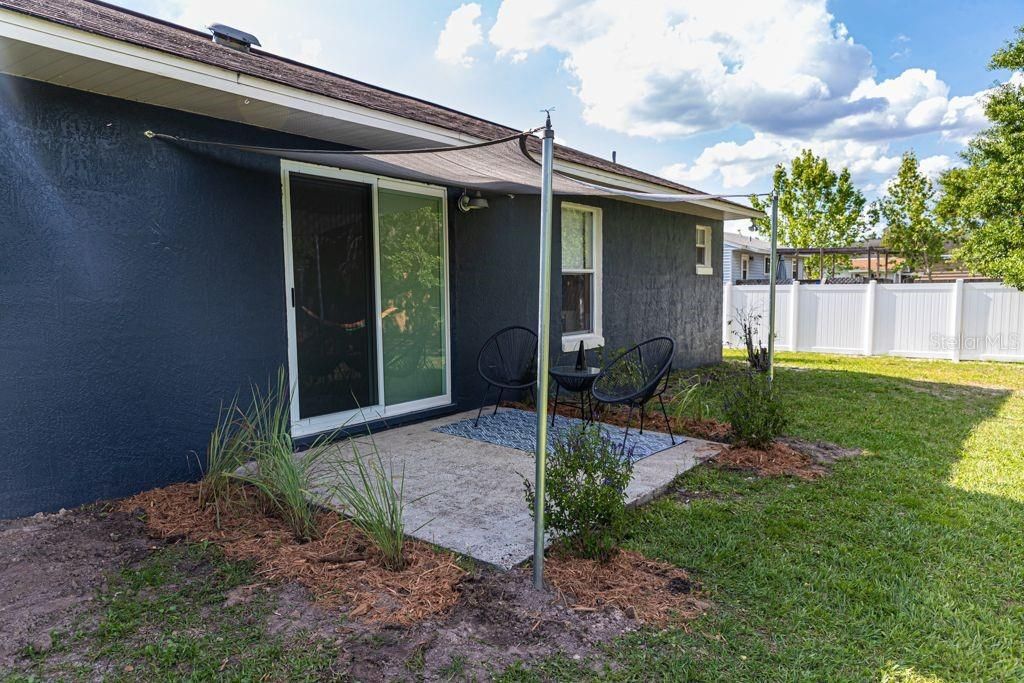 В аренду: $1,800 (3 спален, 2 ванн, 1209 Квадратных фут)