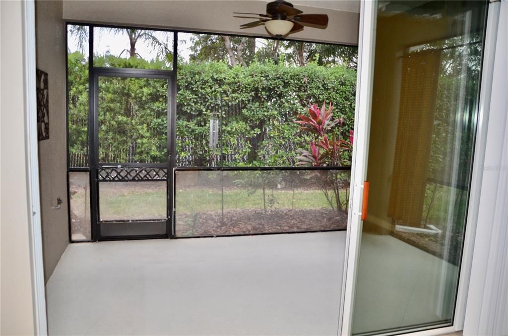 For Sale: $370,000 (2 beds, 2 baths, 1495 Square Feet)