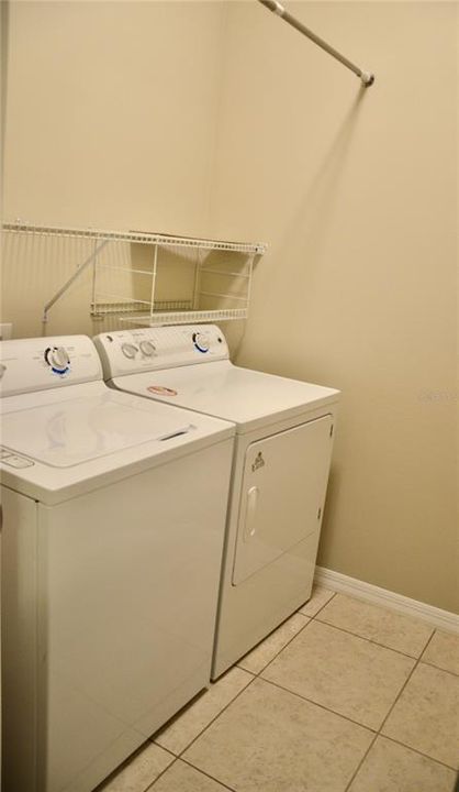 For Sale: $370,000 (2 beds, 2 baths, 1495 Square Feet)