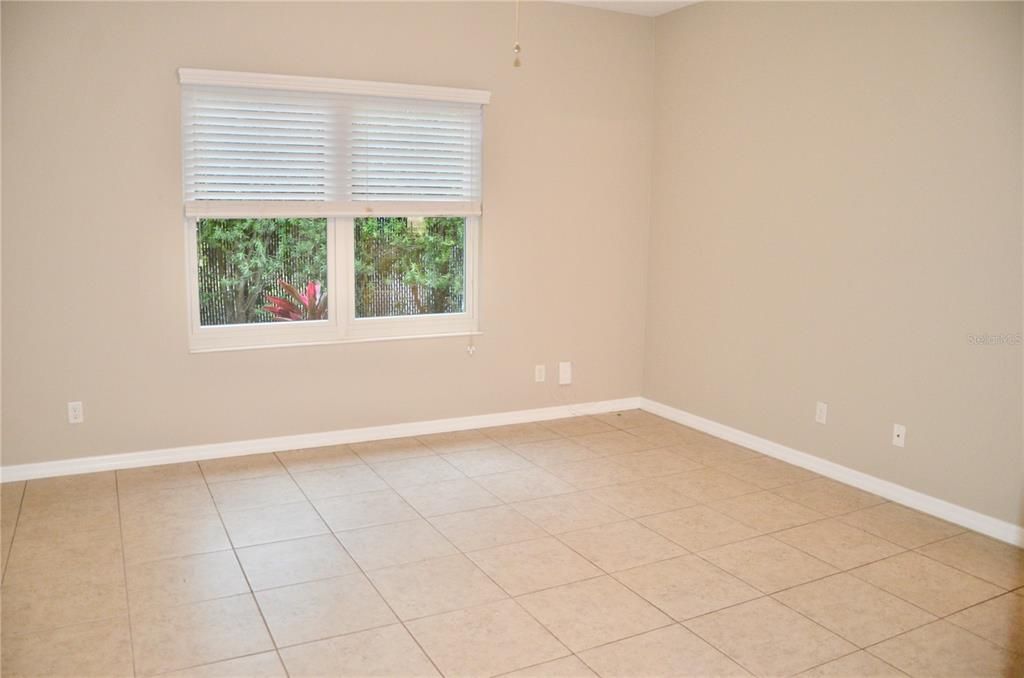 For Sale: $370,000 (2 beds, 2 baths, 1495 Square Feet)