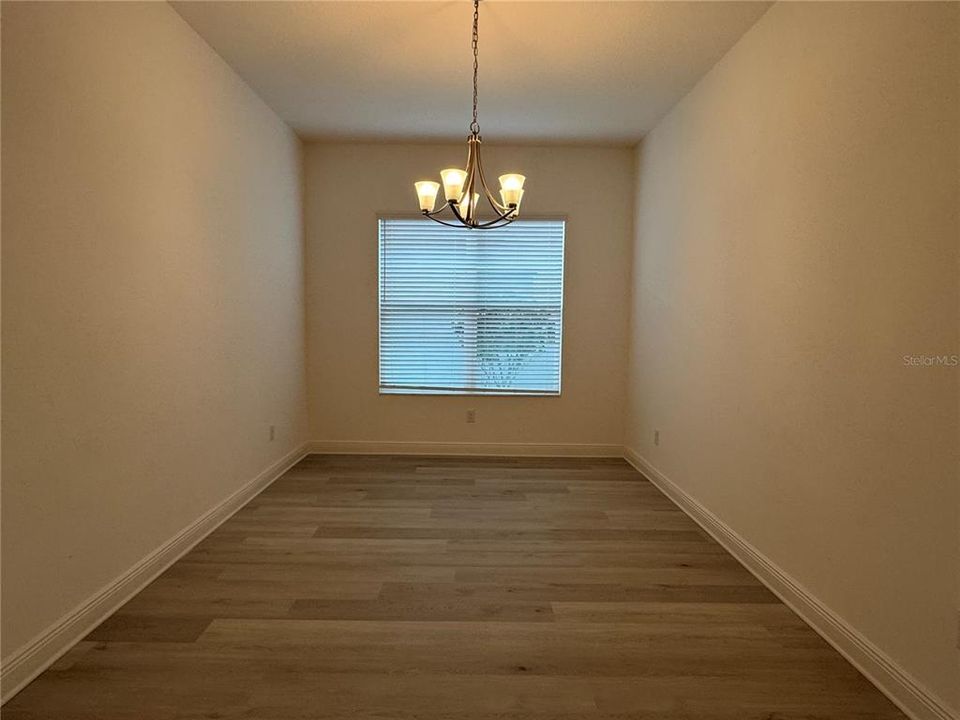 For Rent: $3,195 (4 beds, 3 baths, 2072 Square Feet)