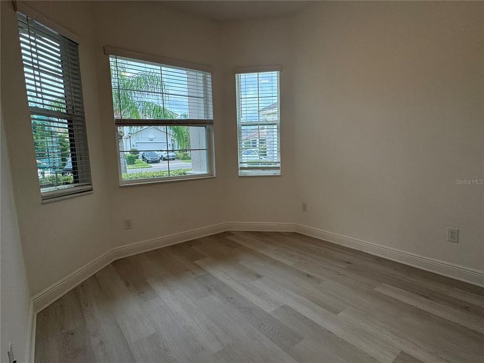 For Rent: $3,195 (4 beds, 3 baths, 2072 Square Feet)