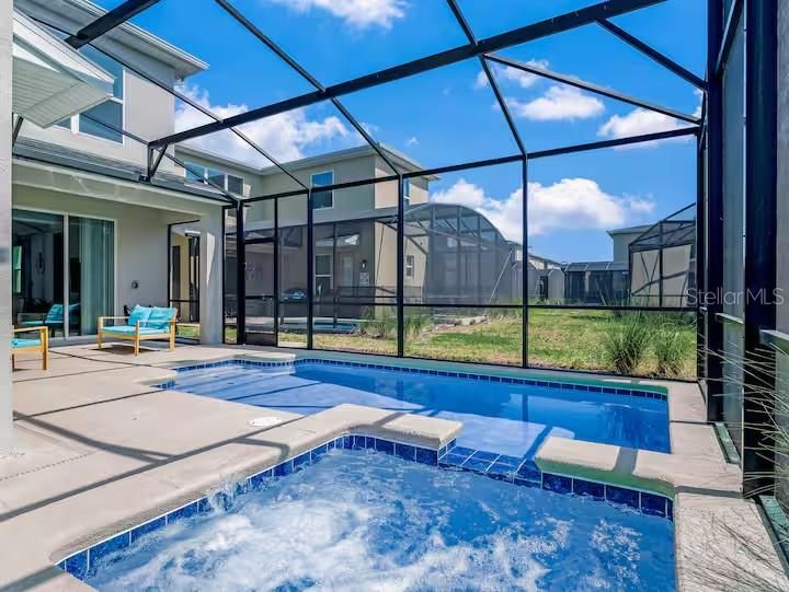 На продажу: $739,000 (5 спален, 5 ванн, 2996 Квадратных фут)