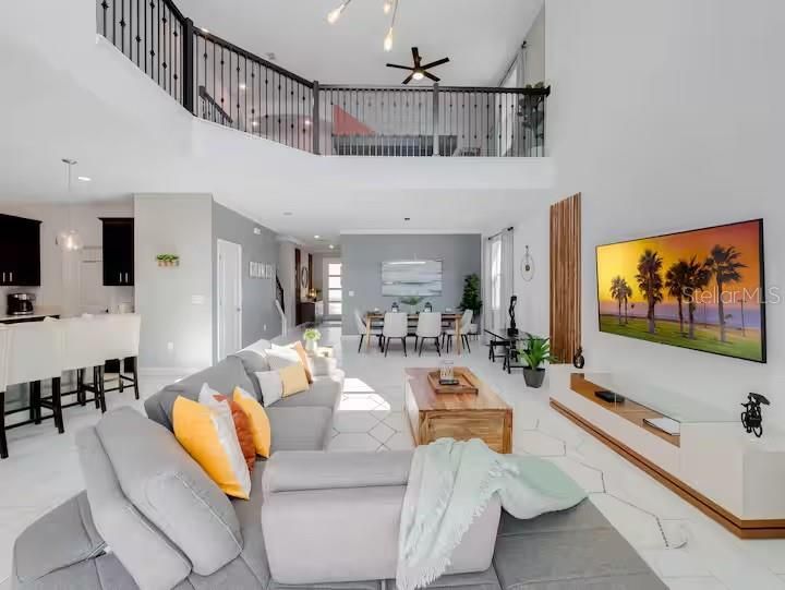 На продажу: $739,000 (5 спален, 5 ванн, 2996 Квадратных фут)