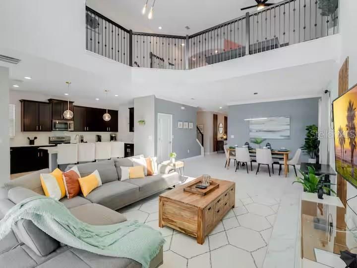 На продажу: $739,000 (5 спален, 5 ванн, 2996 Квадратных фут)