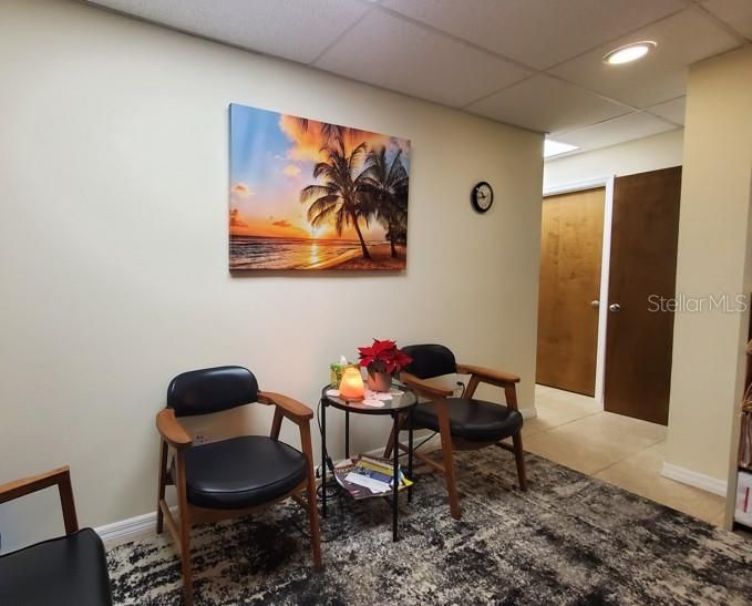 待售: $7,800 (0 贝兹, 0 浴室, 1037 平方英尺)