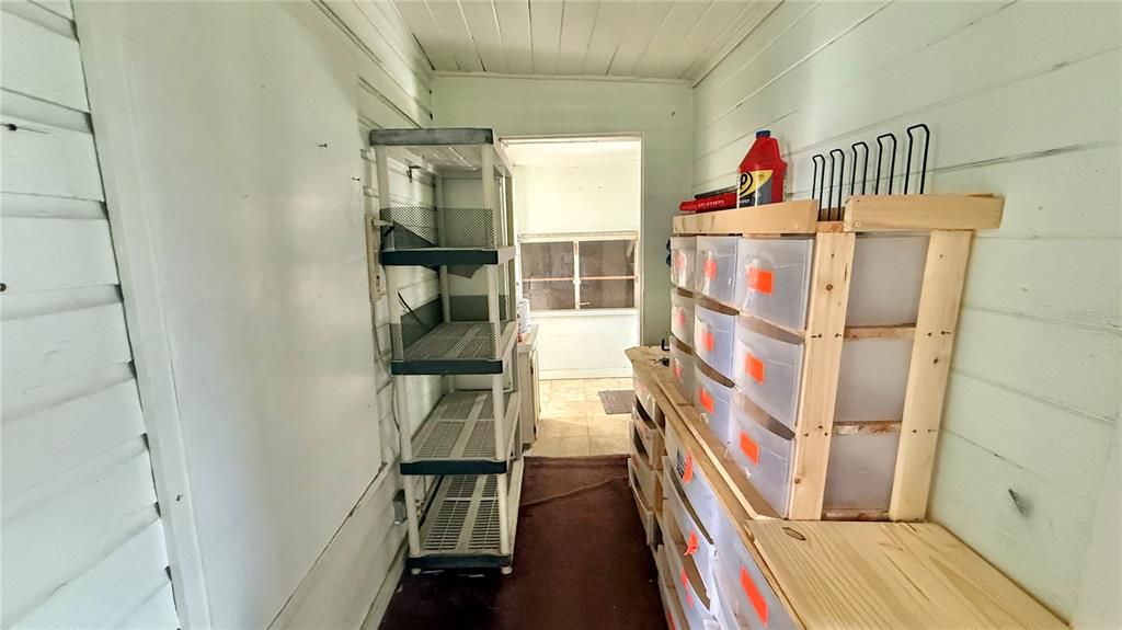 For Sale: $185,000 (2 beds, 1 baths, 576 Square Feet)