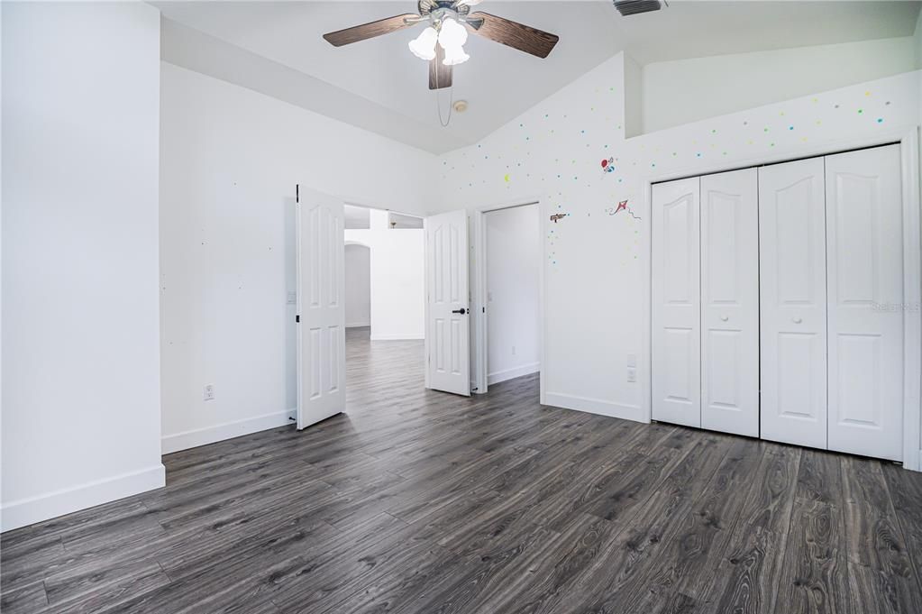 For Sale: $749,000 (4 beds, 3 baths, 3104 Square Feet)