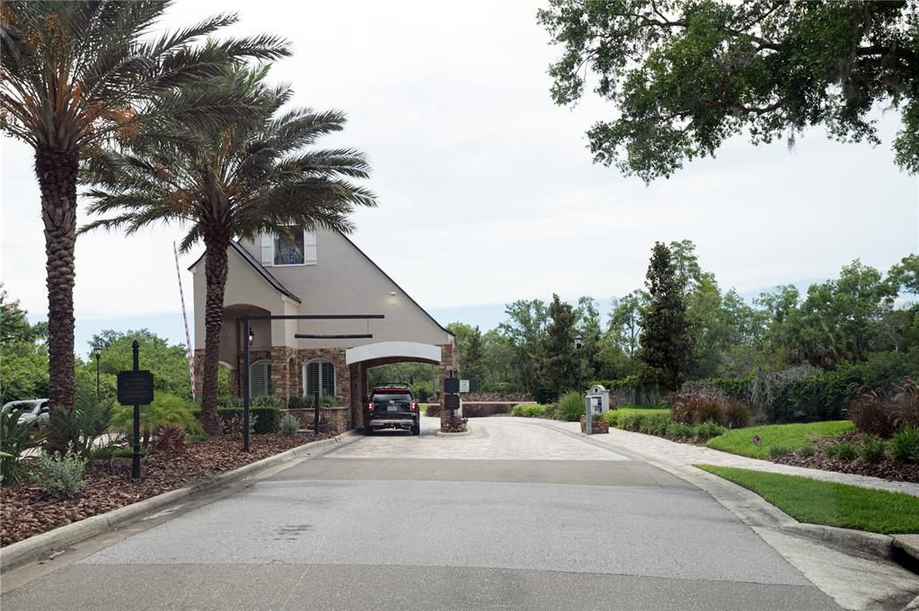 For Sale: $749,000 (4 beds, 3 baths, 3104 Square Feet)