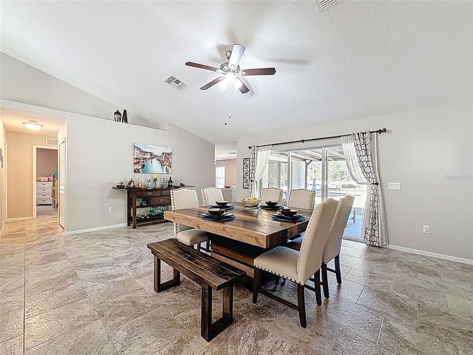 For Sale: $499,900 (4 beds, 3 baths, 2668 Square Feet)