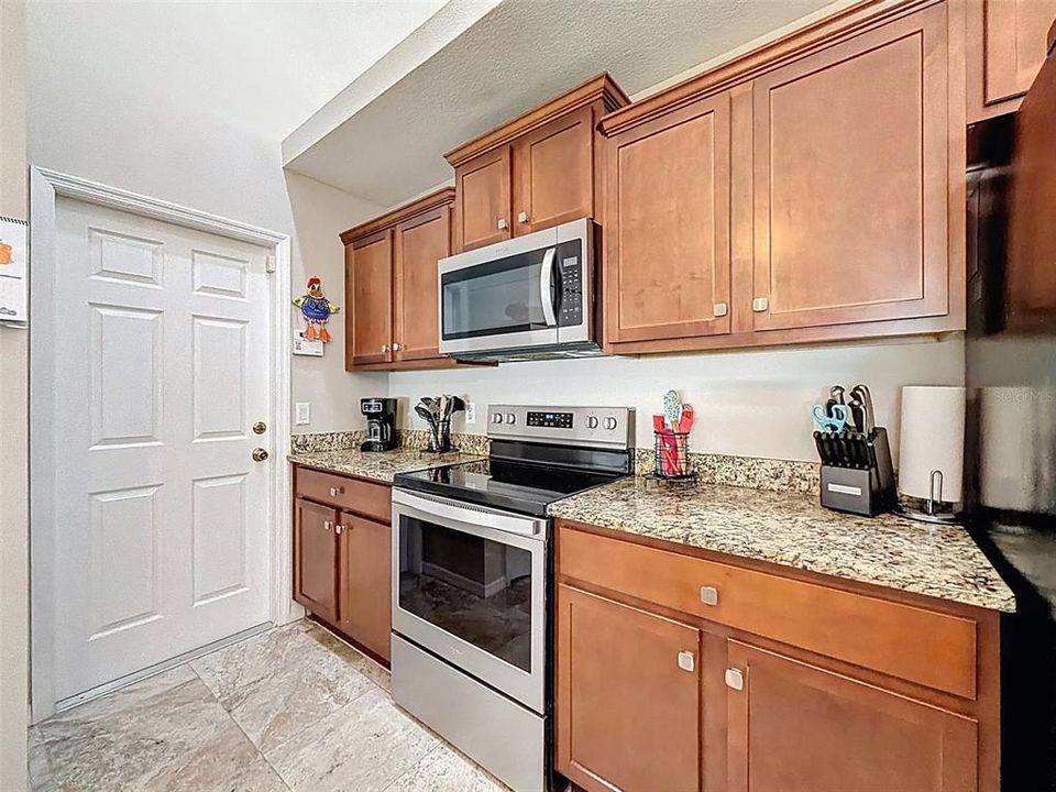 For Sale: $499,900 (4 beds, 3 baths, 2668 Square Feet)