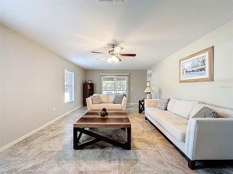 For Sale: $499,900 (4 beds, 3 baths, 2668 Square Feet)