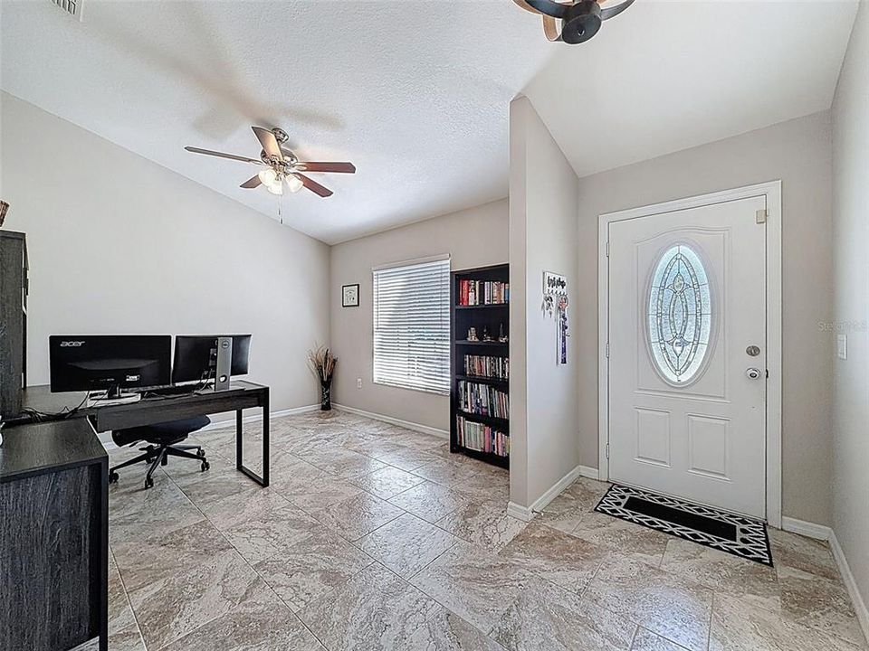 For Sale: $499,900 (4 beds, 3 baths, 2668 Square Feet)