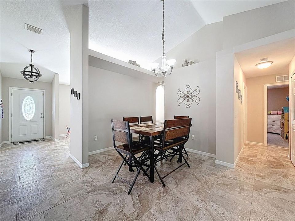 For Sale: $499,900 (4 beds, 3 baths, 2668 Square Feet)