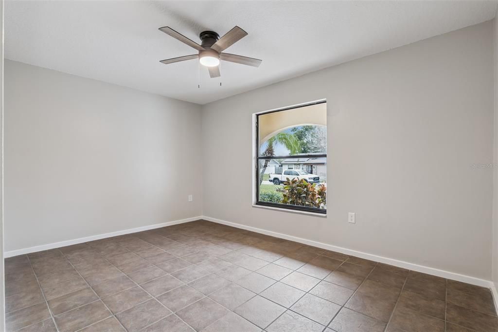 For Sale: $425,000 (4 beds, 2 baths, 1538 Square Feet)