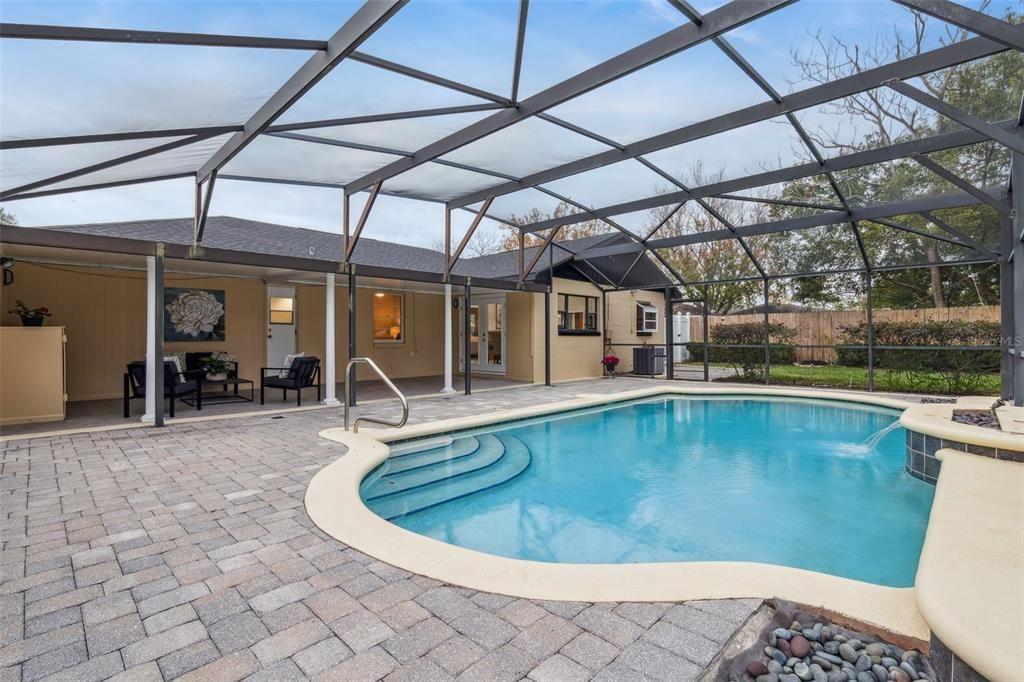 For Sale: $425,000 (4 beds, 2 baths, 1538 Square Feet)