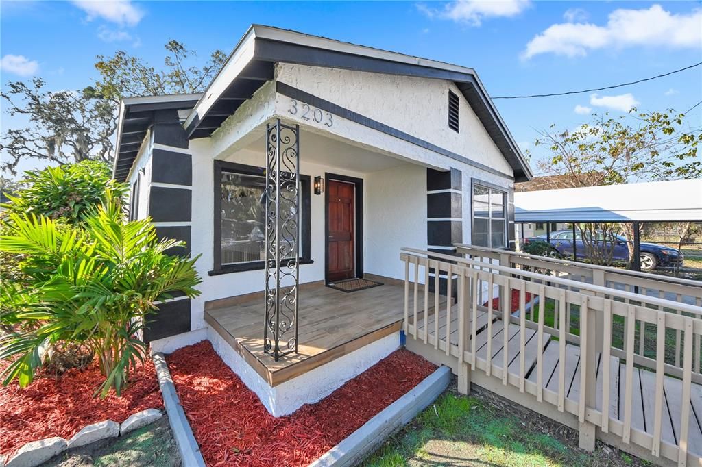 En Venta: $315,000 (4 camas, 2 baños, 1434 Pies cuadrados)