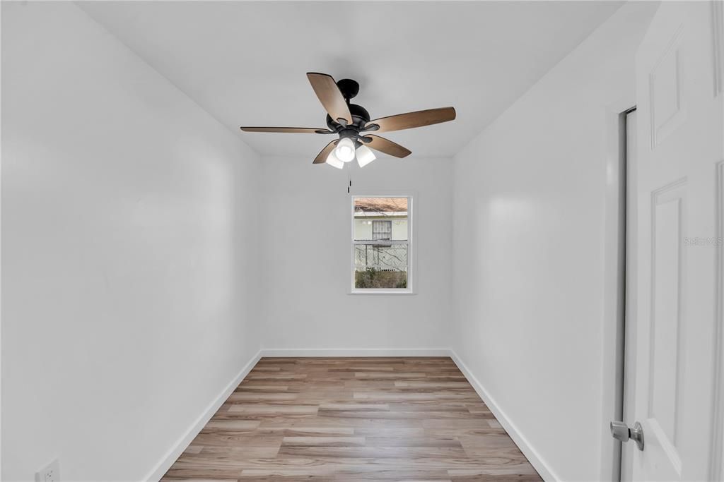 En Venta: $315,000 (4 camas, 2 baños, 1434 Pies cuadrados)