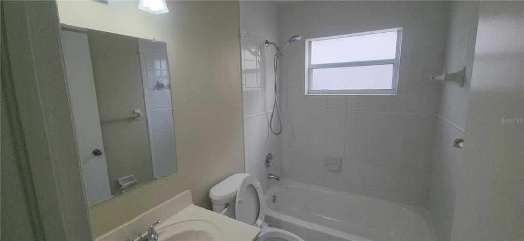 待售: $599,900 (3 贝兹, 2 浴室, 1688 平方英尺)