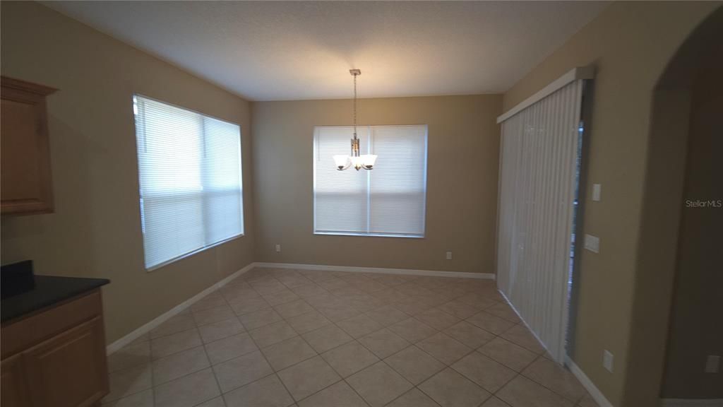 For Sale: $759,900 (5 beds, 3 baths, 3966 Square Feet)