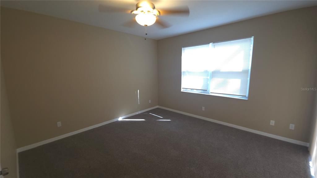 For Sale: $759,900 (5 beds, 3 baths, 3966 Square Feet)