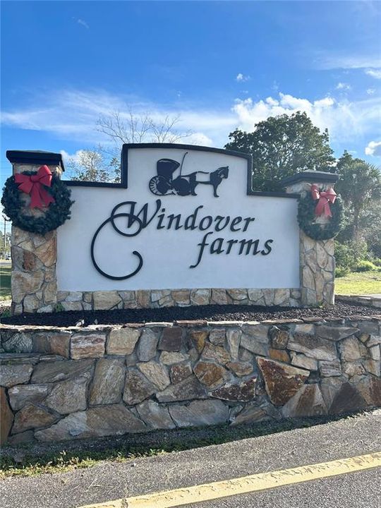 En Venta: $155,000 (1.03 acres)