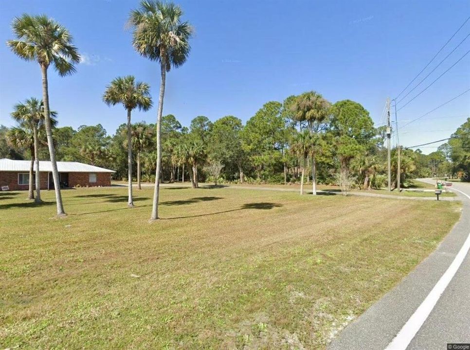 En Venta: $155,000 (1.03 acres)