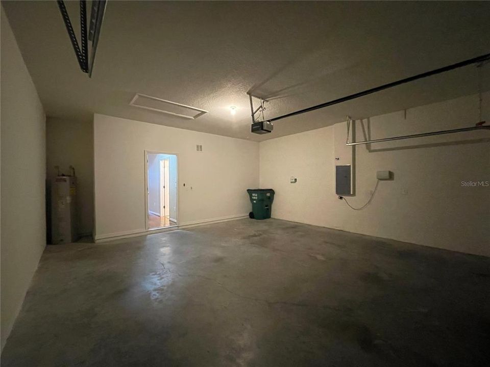 На продажу: $429,900 (3 спален, 2 ванн, 2671 Квадратных фут)