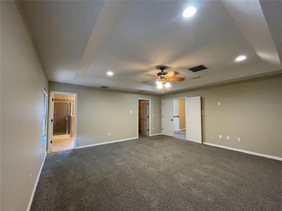 На продажу: $429,900 (3 спален, 2 ванн, 2671 Квадратных фут)