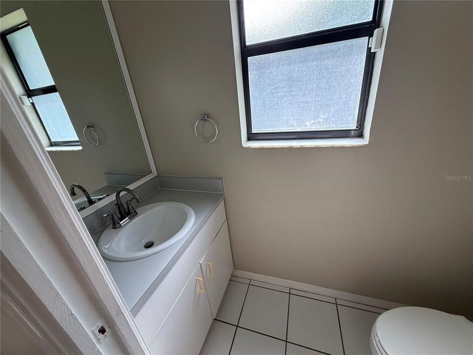 На продажу: $549,900 (4 спален, 2 ванн, 2398 Квадратных фут)