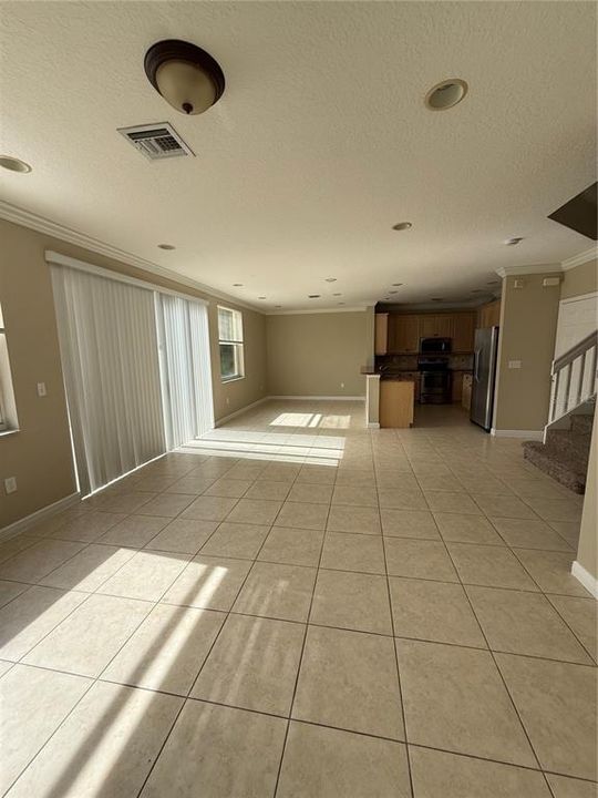 For Sale: $599,900 (4 beds, 2 baths, 2104 Square Feet)