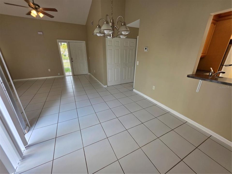 For Sale: $479,900 (3 beds, 2 baths, 1350 Square Feet)