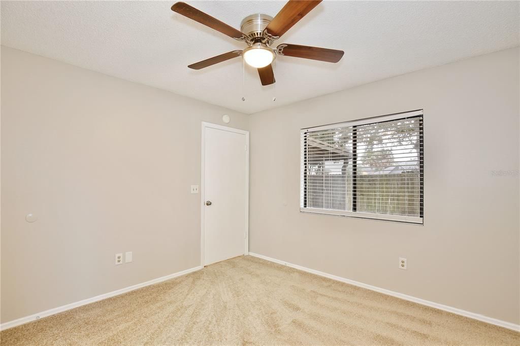 出租: $2,395 (4 贝兹, 3 浴室, 2092 平方英尺)