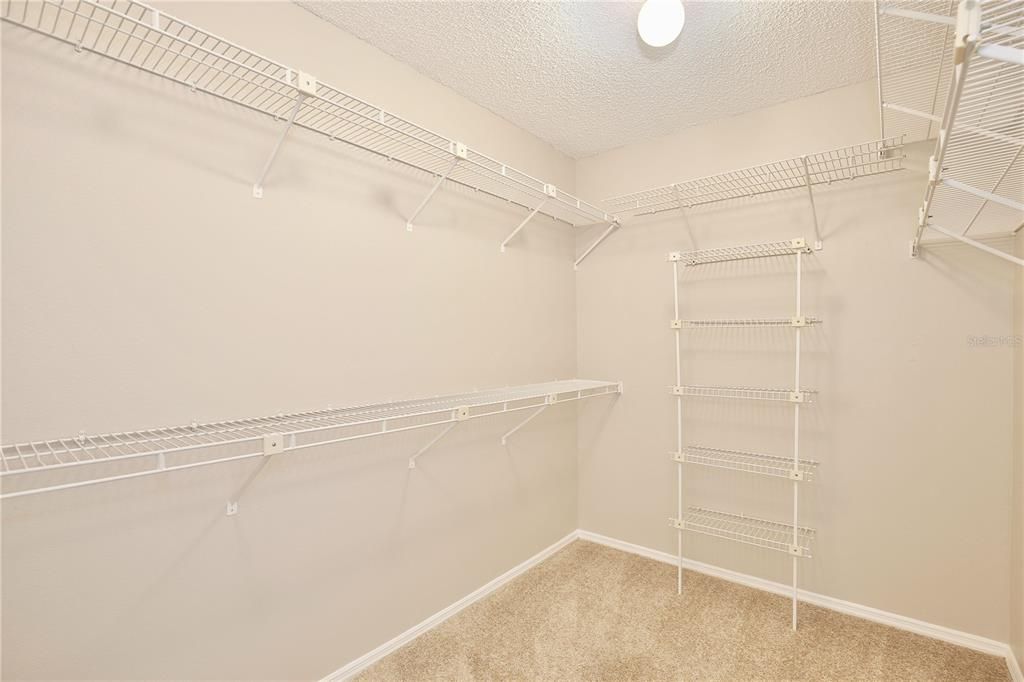 出租: $2,395 (4 贝兹, 3 浴室, 2092 平方英尺)