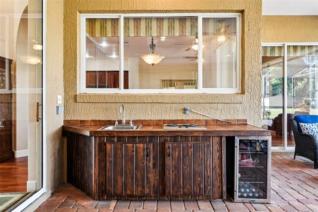 For Sale: $1,095,000 (4 beds, 3 baths, 2980 Square Feet)