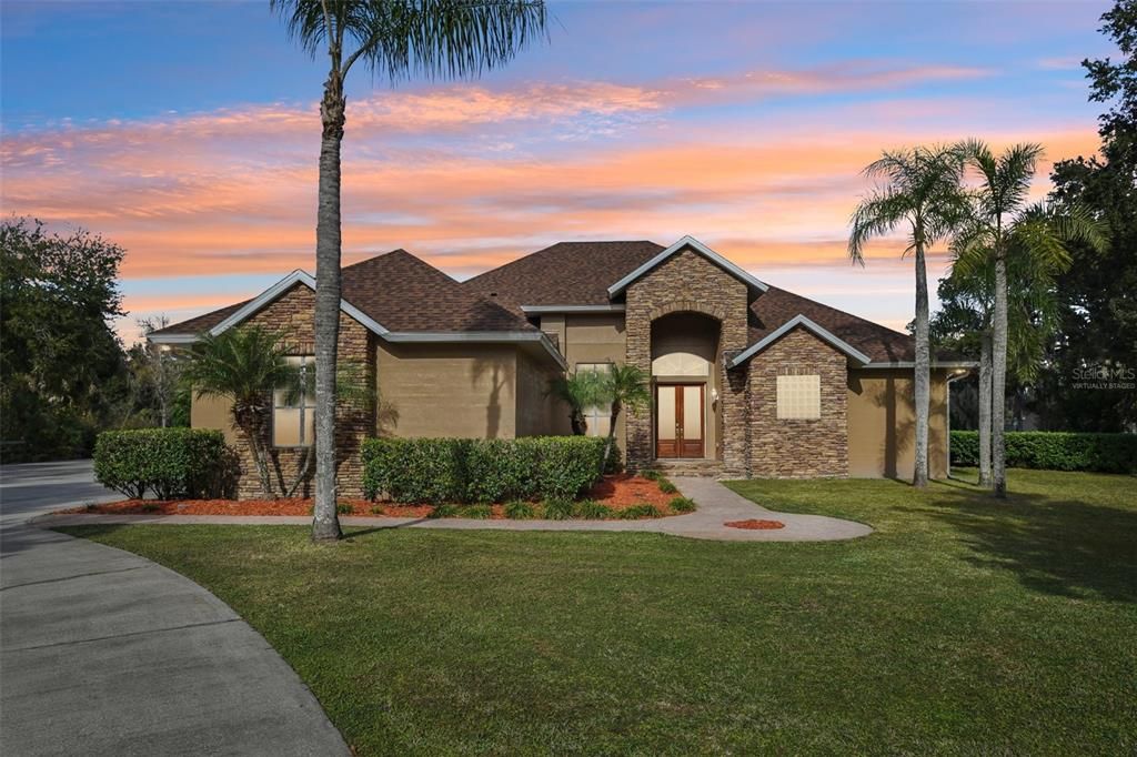 For Sale: $1,095,000 (4 beds, 3 baths, 2980 Square Feet)