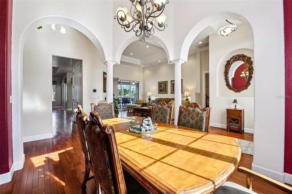 For Sale: $1,095,000 (4 beds, 3 baths, 2980 Square Feet)