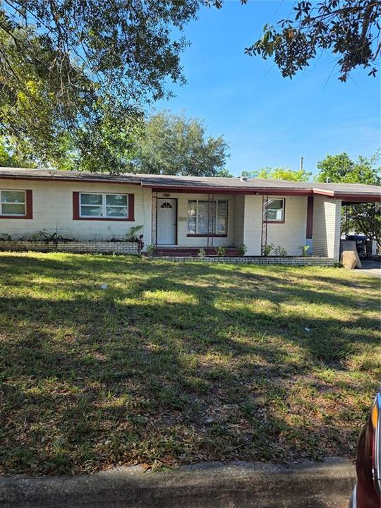 En Renta: $2,000 (3 camas, 2 baños, 1445 Pies cuadrados)