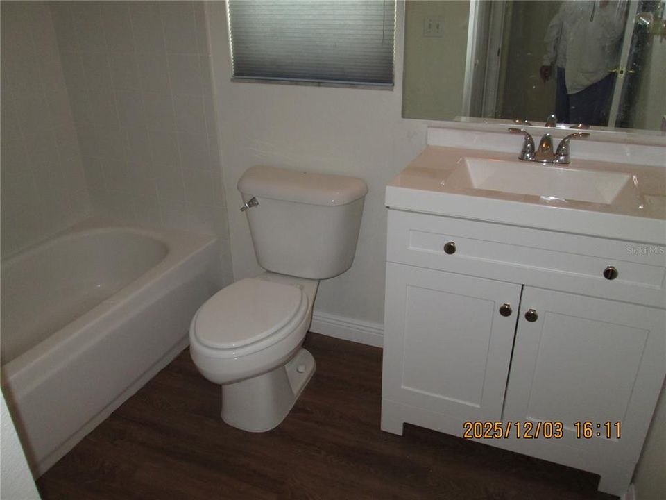 出租: $2,200 (2 贝兹, 2 浴室, 1359 平方英尺)