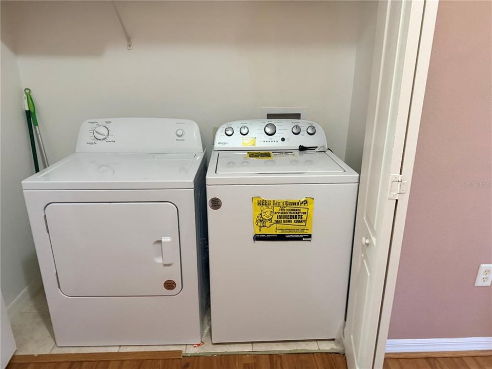 En Renta: $1,799 (2 camas, 2 baños, 1076 Pies cuadrados)