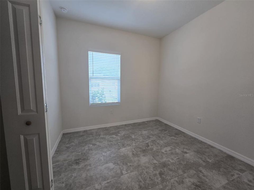 For Rent: $1,700 (3 beds, 2 baths, 1230.5 Square Feet)