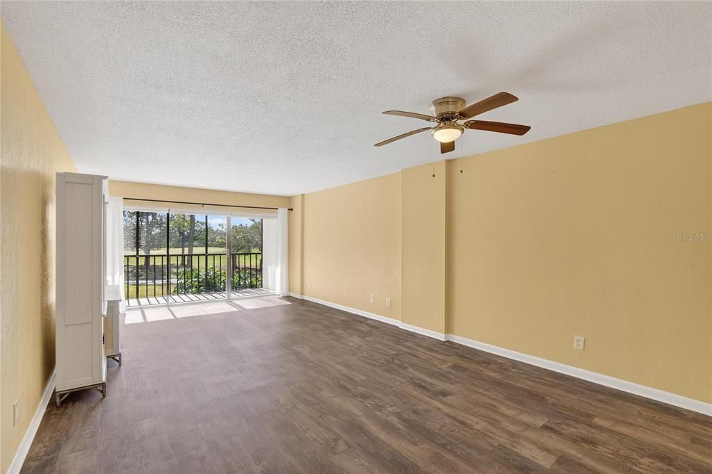 For Rent: $1,799 (2 beds, 2 baths, 1070 Square Feet)