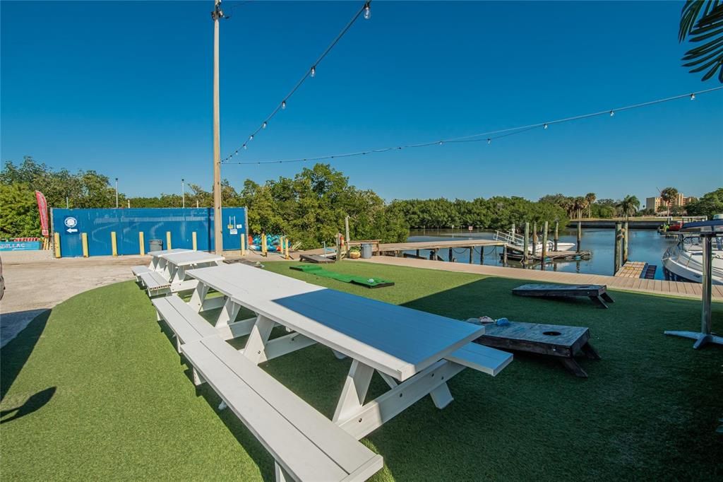 For Rent: $1,799 (2 beds, 2 baths, 1070 Square Feet)