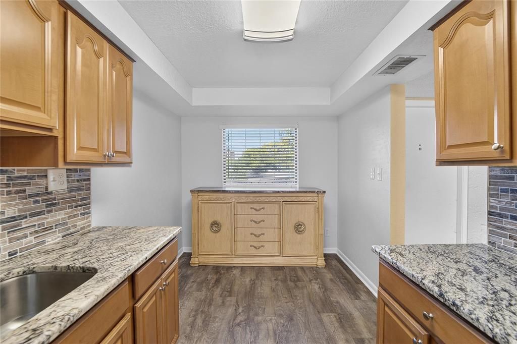 For Rent: $1,799 (2 beds, 2 baths, 1070 Square Feet)