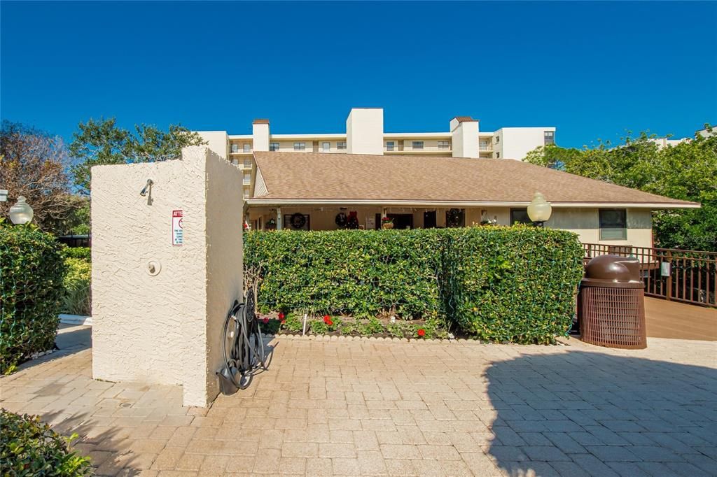 For Rent: $1,799 (2 beds, 2 baths, 1070 Square Feet)