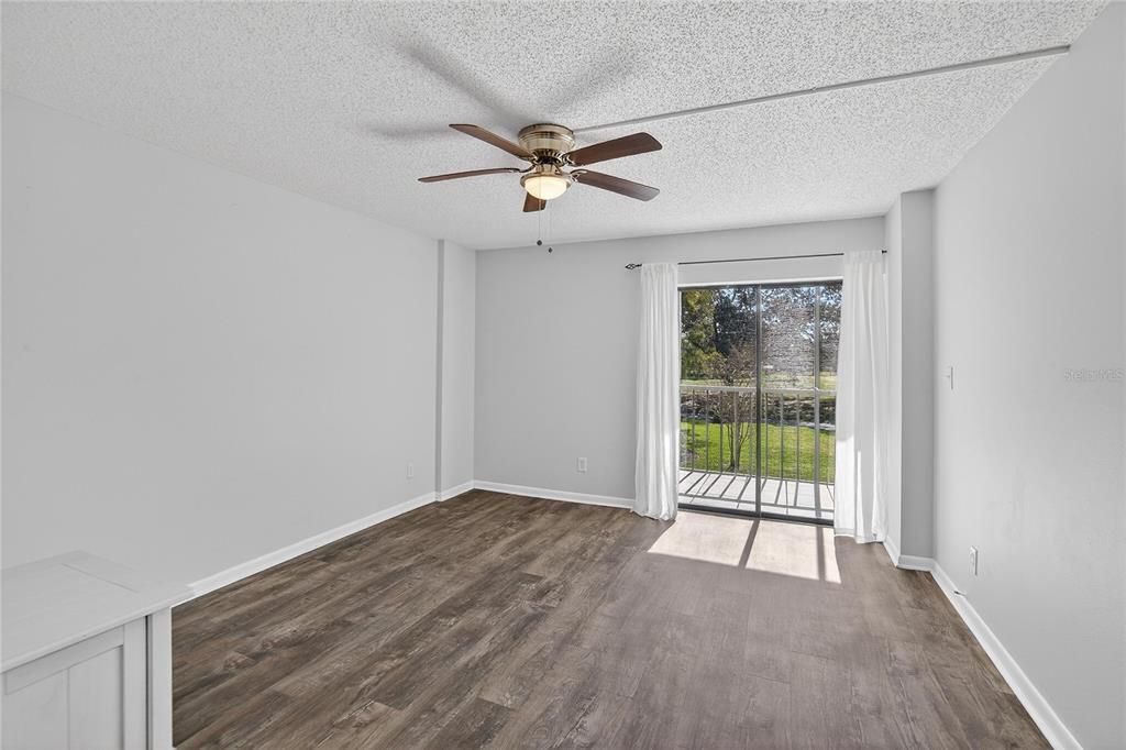 For Rent: $1,799 (2 beds, 2 baths, 1070 Square Feet)