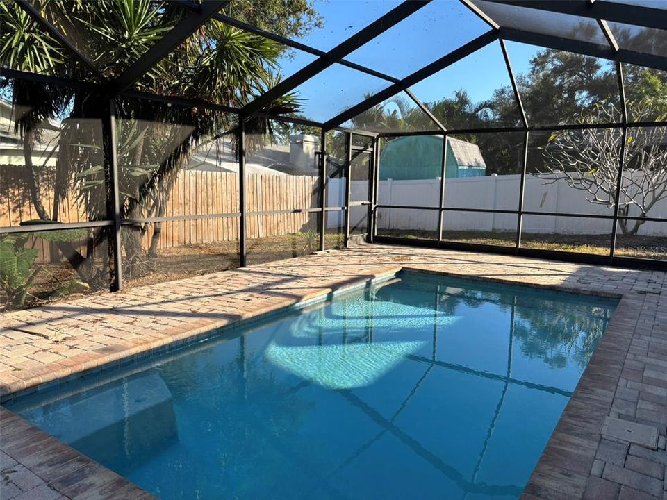 En Venta: $419,000 (3 camas, 2 baños, 1383 Pies cuadrados)